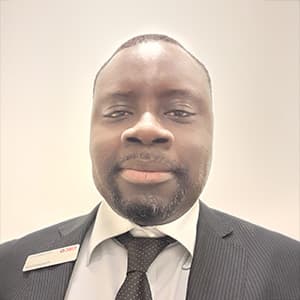 Alassane, Senior Financial Services Specialist