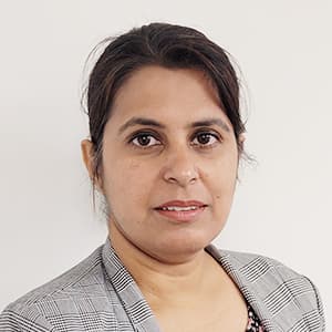 Babita, Financial Advisor