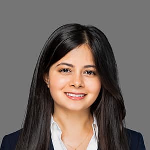Javeria, Financial Services Specialist