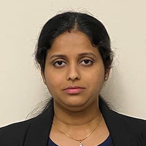 Tanusree, Financial Advisor