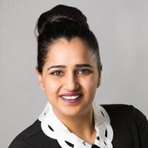 Lakshmi, Mobile Mortgage Advisor