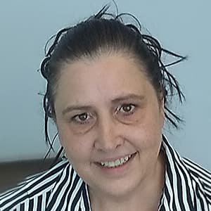 Lori-Ann, Senior Financial Advisor