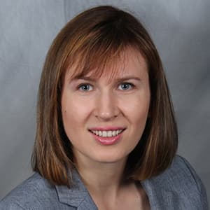 Ludmila, Senior Financial Advisor