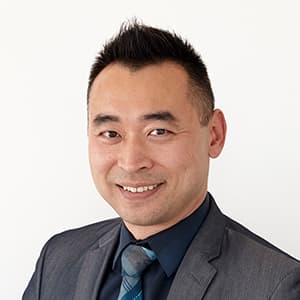 Liang (Leon), Financial Advisor