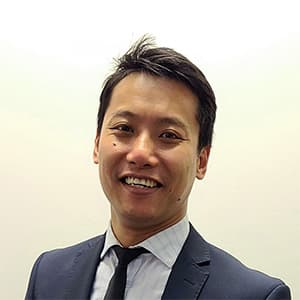 Qibin, Financial Advisor